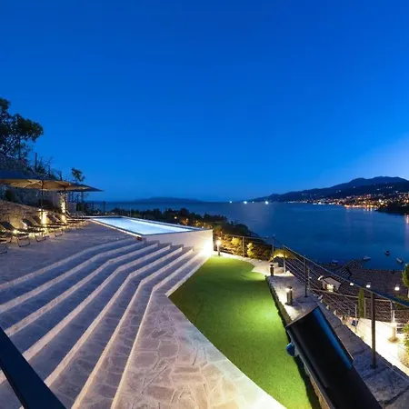 Apartment Mare Sano Plaza - Riva Opatija